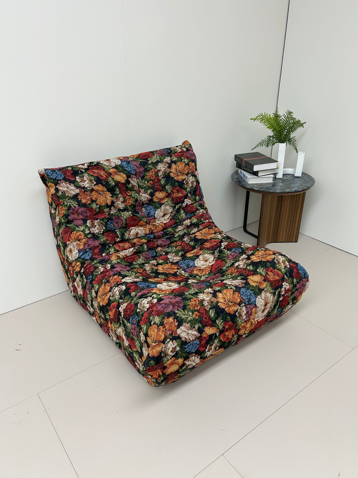 Caterpillar Single Seat Sofa