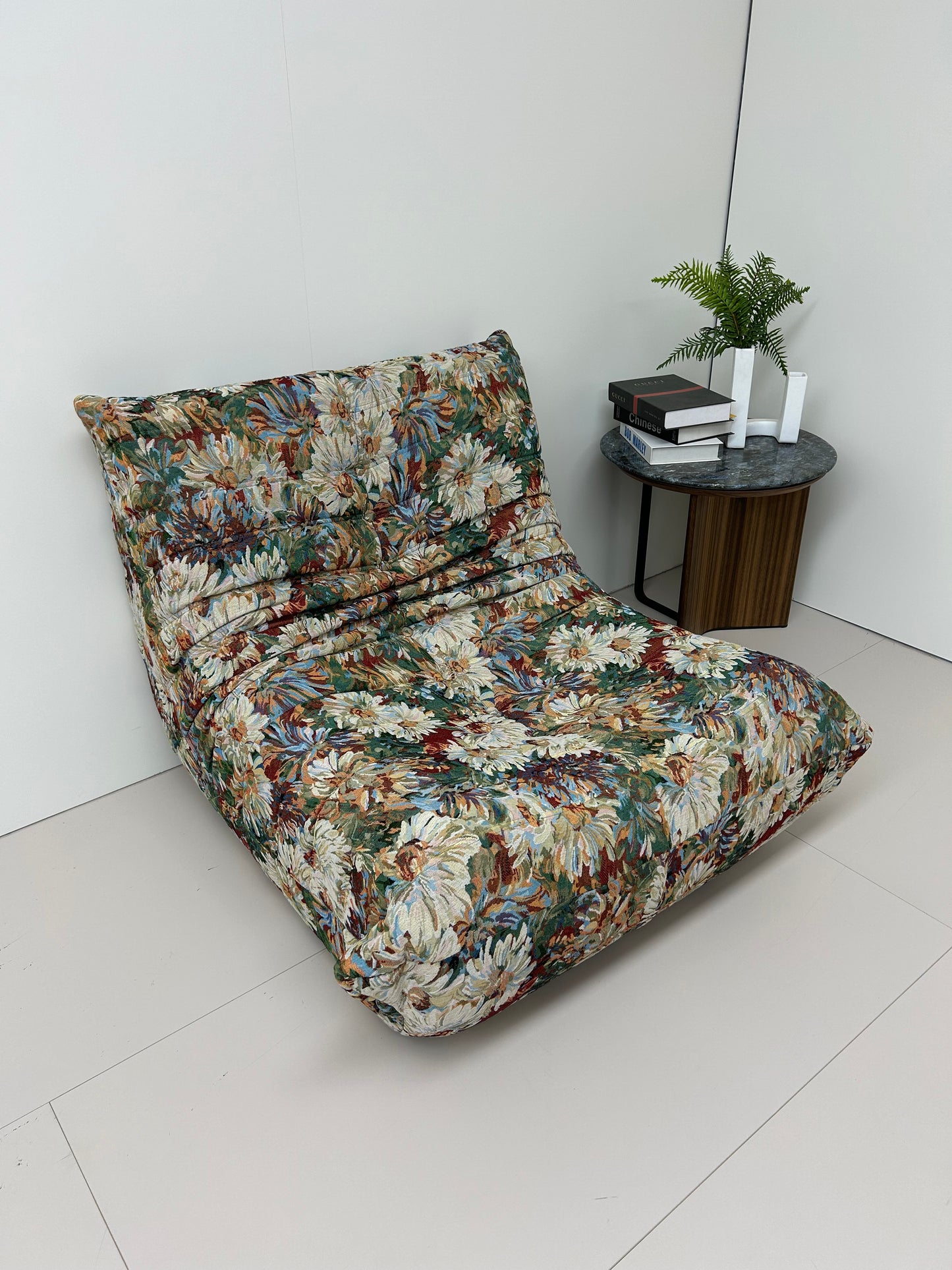 Caterpillar Single Seat Sofa