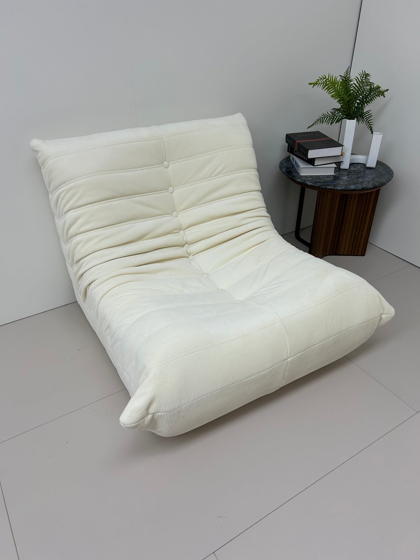 Caterpillar Single Seat Sofa