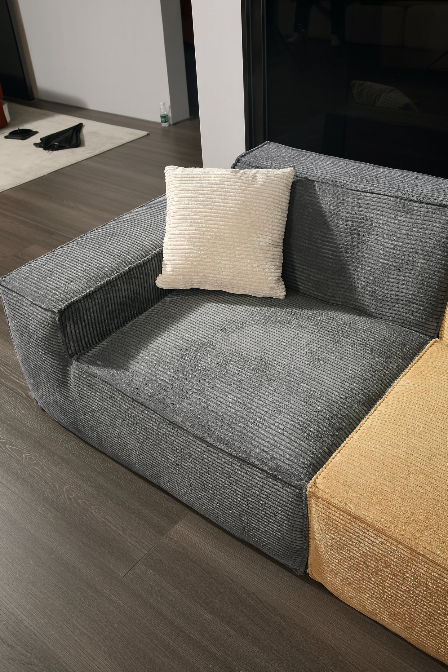 Tofu Block High Back Sofa Type 1 (2 seats)