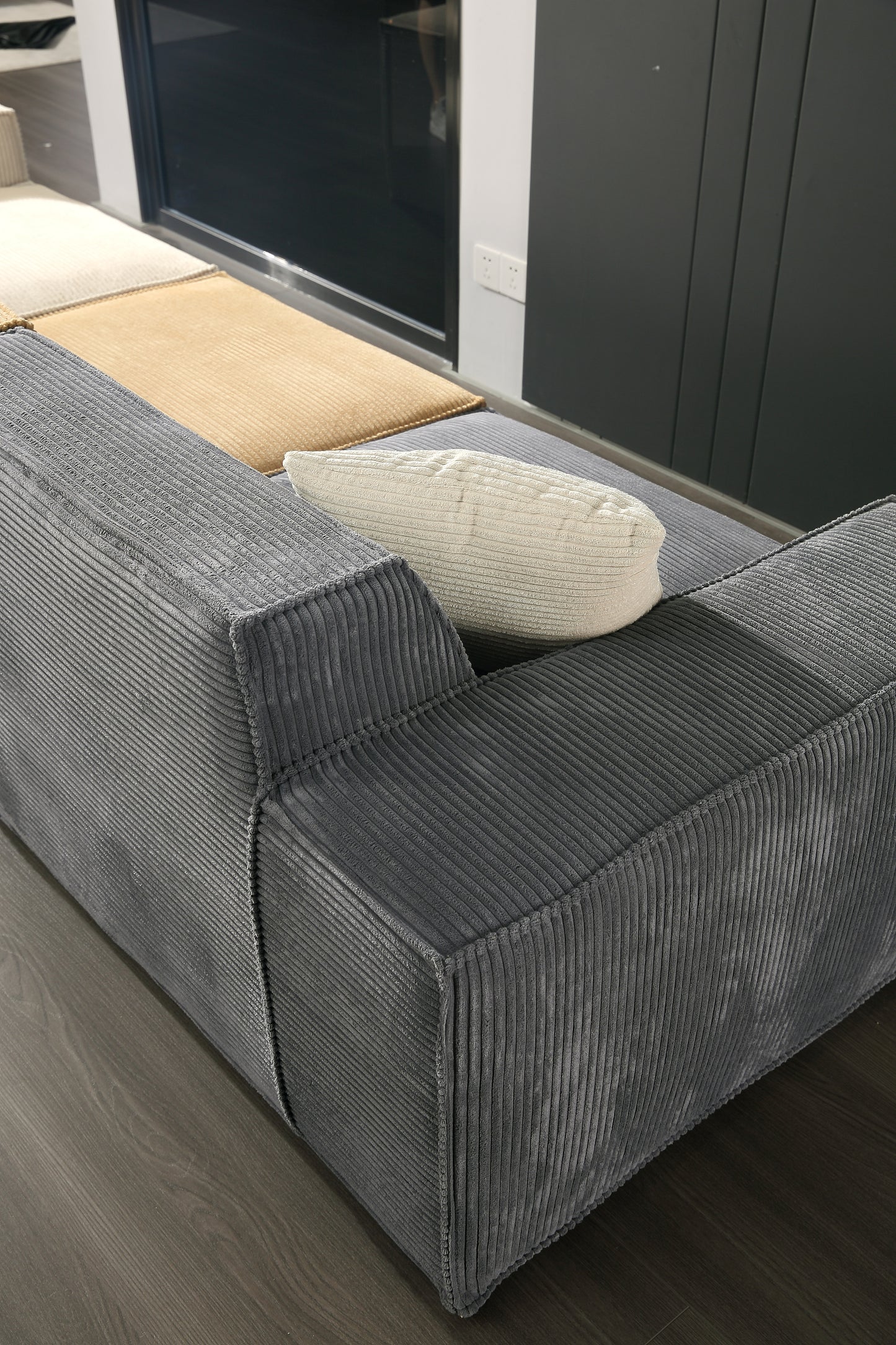 Tofu Block High Back Sofa Type 1 (2 seats)