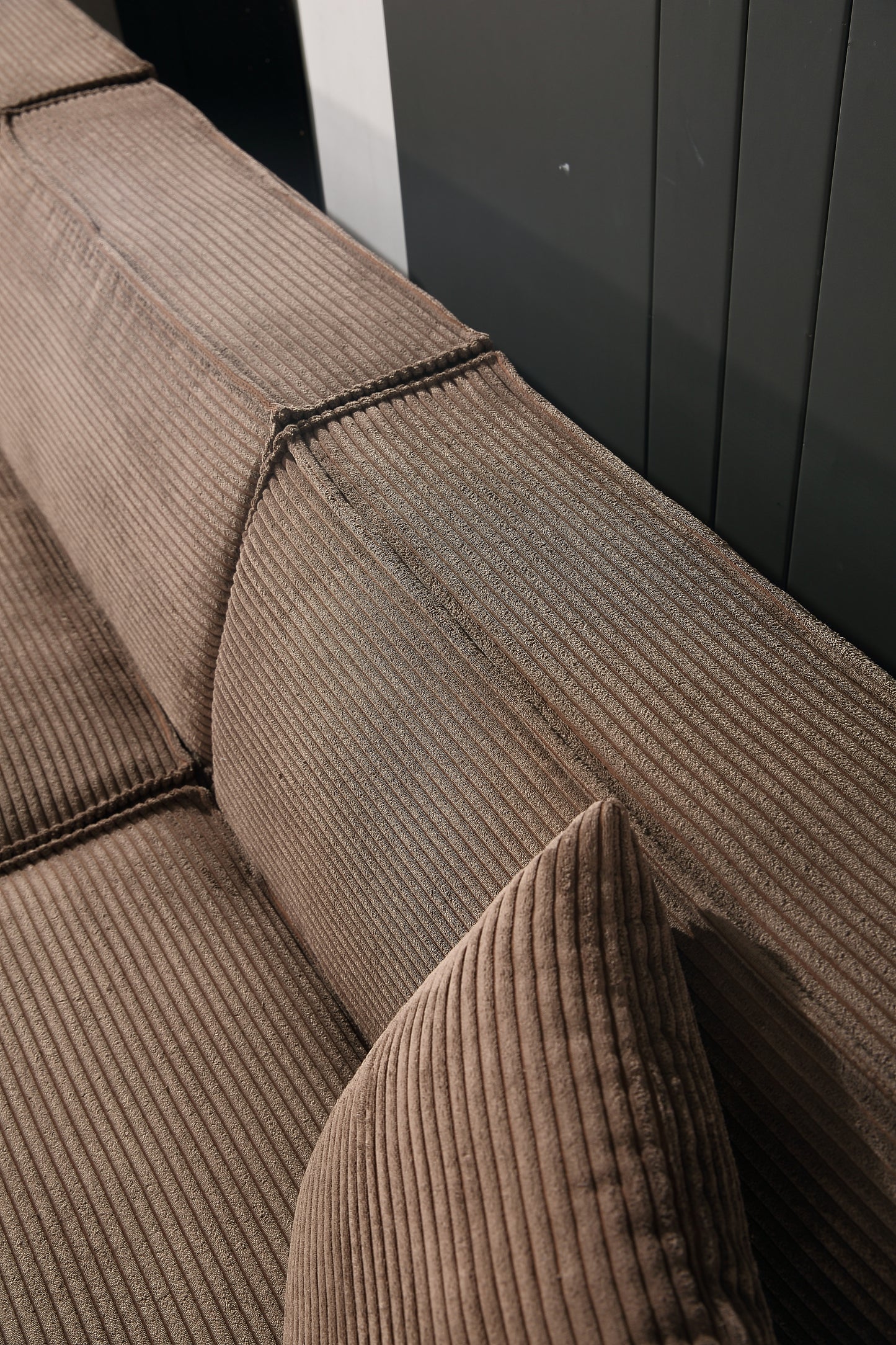 Tofu Block High Back Sofa Type 2 (3 seats)