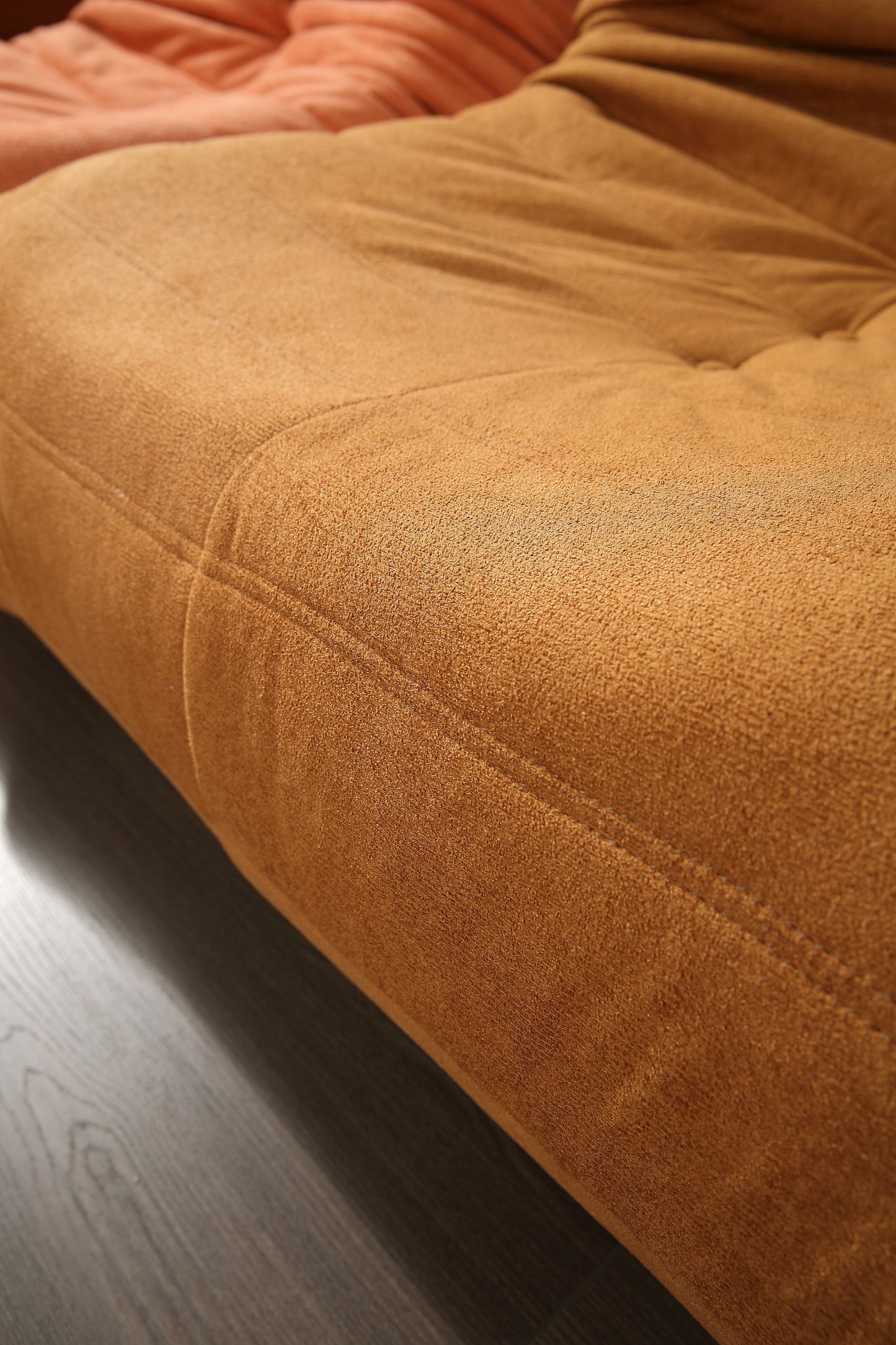 Caterpillar Single Seat Sofa