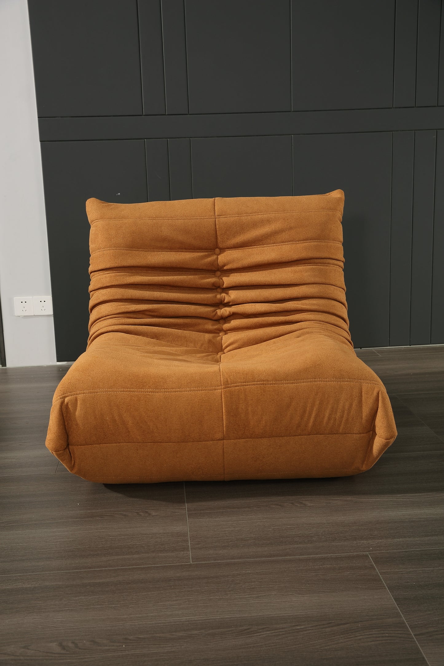 Caterpillar Single Seat Sofa